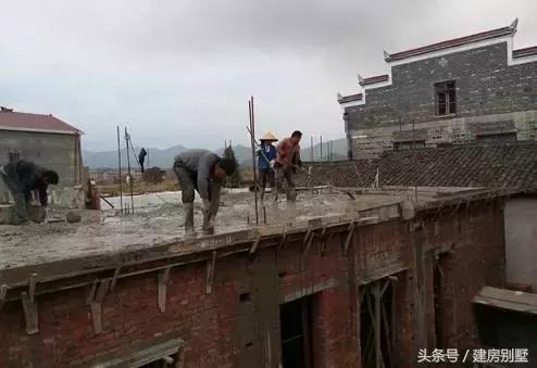 贛南不止臍橙種的好吃，農村別墅蓋得也是一級棒