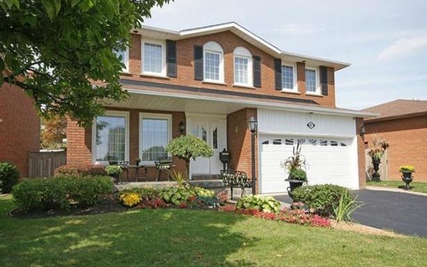 16套二層鄉(xiāng)村別墅，借錢也要建，有面又有范