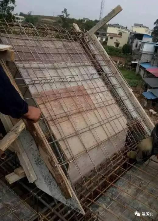 四川兄弟倆花65萬自建三層別墅，外觀漂亮經(jīng)濟實用