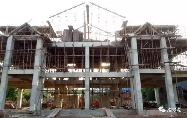 四川兄弟倆花65萬自建三層別墅，外觀漂亮經(jīng)濟實用