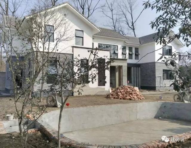 網友40萬自建農村別墅三合院，中式花園引全村沸騰