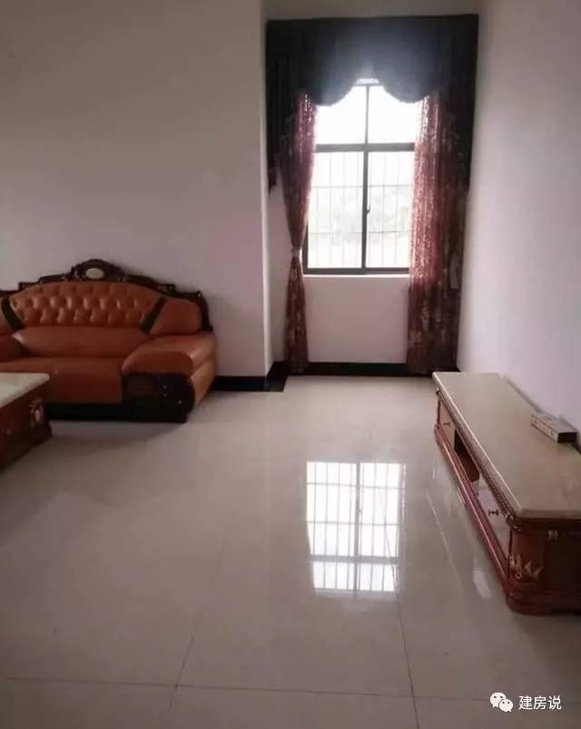 云南網友53萬自建三層洋別墅，內設KTV媲美百萬豪宅