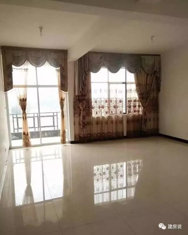 云南網友53萬自建三層洋別墅，內設KTV媲美百萬豪宅