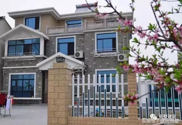 浙江湖州土豪老板自建三層豪宅，快活似神仙