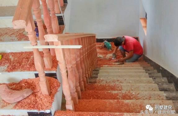 江西老表50萬自建農村別墅，做了件讓全家都揚眉吐氣的事兒