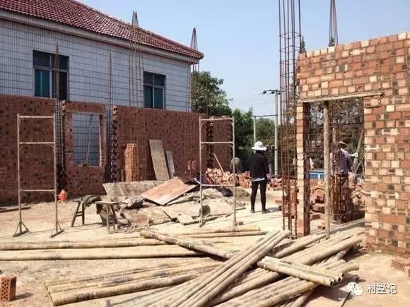 山東老板曬90萬的農村自建房，房間大的可以當教室用