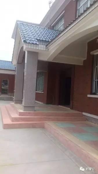 婆婆執意要兩兄弟自建農村雙拼別墅，沒想到建出來效果驚人