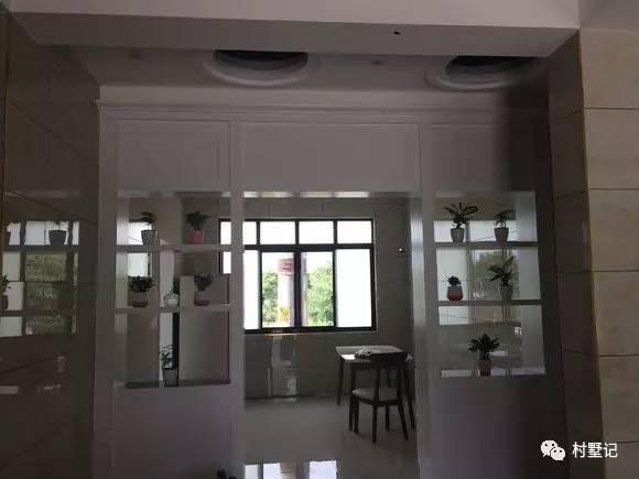 「附裝修實拍」兩層自建農村別墅，看后才覺得自家的房子白建了