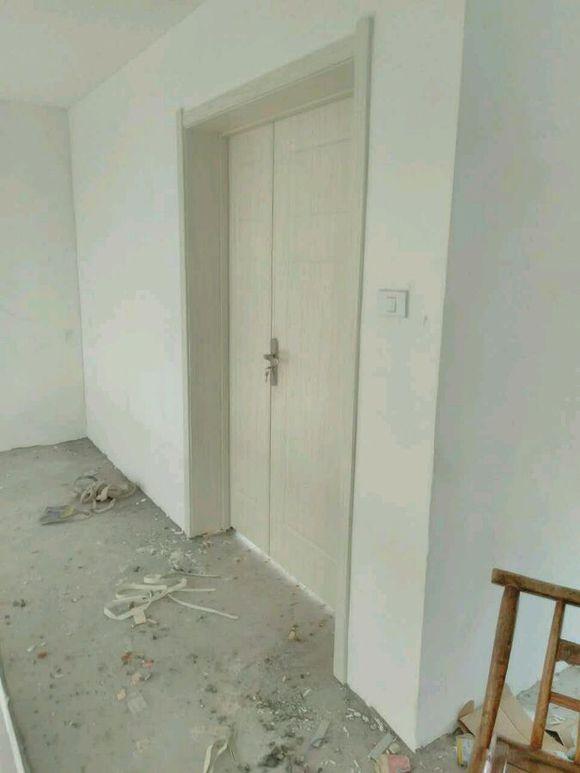 小伙花50萬為父母建別墅養(yǎng)老，卻被網(wǎng)友噴慘了