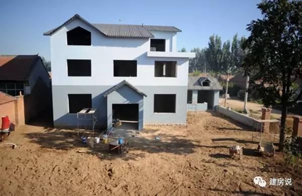 包工頭說別墅外墻這樣做省10萬元！