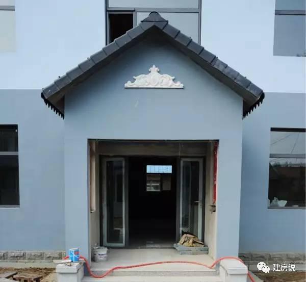 包工頭說別墅外墻這樣做省10萬元！