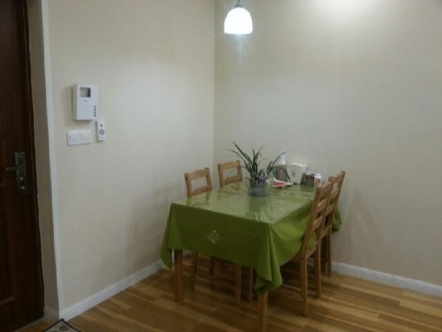 45平的新房，裝修花了6萬，簡潔溫馨，實用舒適，父母很滿意，沒有浪費一點空間！