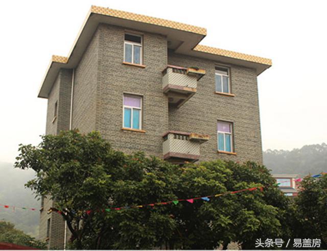 三層歐式別墅圖，方、圓的經(jīng)典結(jié)合，讓你在村內(nèi)享受品質(zhì)生活