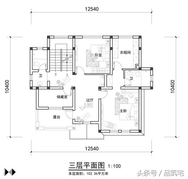 12X10三層西班牙風(fēng)格別墅圖，戶型方正、緊湊實用，有露臺有陽光房有院子，一家共享天倫~