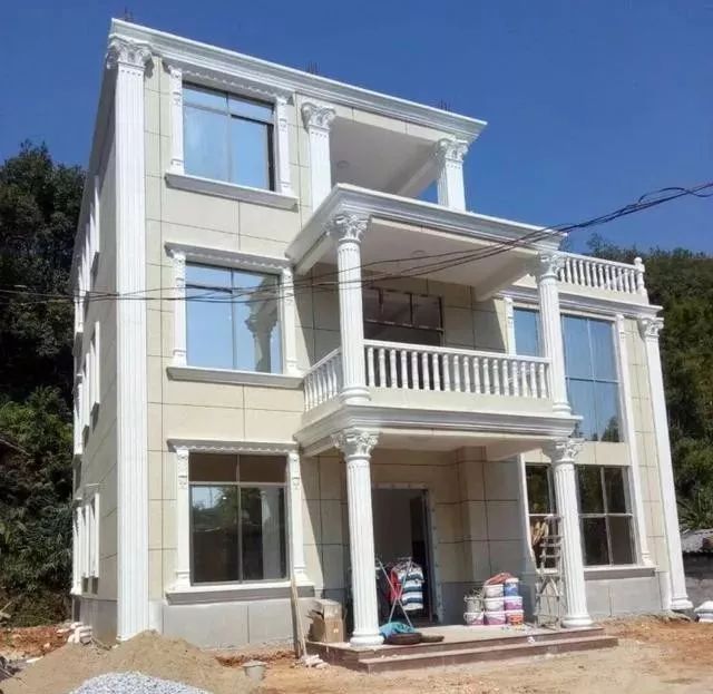 農(nóng)村自建房羅馬柱怎么做？GRC水泥預制、模板現(xiàn)澆羅馬柱