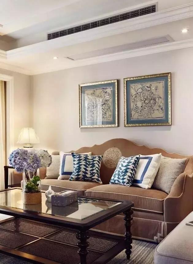 100平米三居室簡約美式風格裝修設計，整個色調為奶茶色，溫暖輕柔了整個空間！