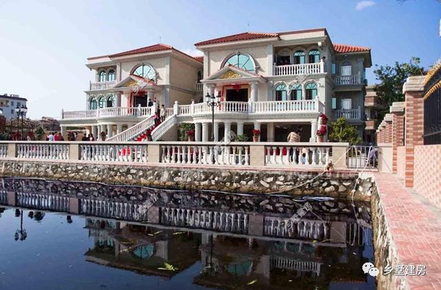 實景圖比效果圖還要美的農(nóng)村別墅設計圖，看看哪一款最得你心