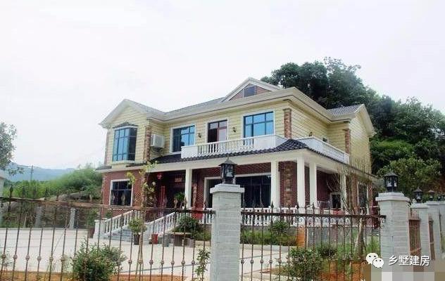 實景圖比效果圖還要美的農(nóng)村別墅設計圖，看看哪一款最得你心