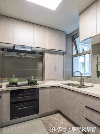 小戶型85㎡簡約北歐風3居室，軟硬裝花了17萬，儲物空間大，電視墻裝修最成功！