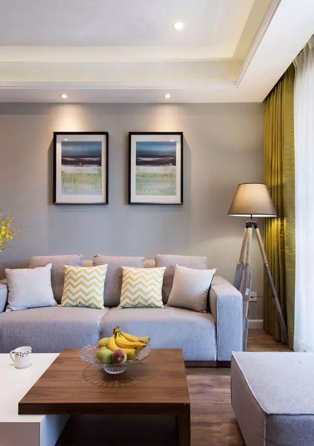 125平方的現代簡約風格裝修效果圖，空間寬敞明亮，三居室的環境打造的非常簡約小資。