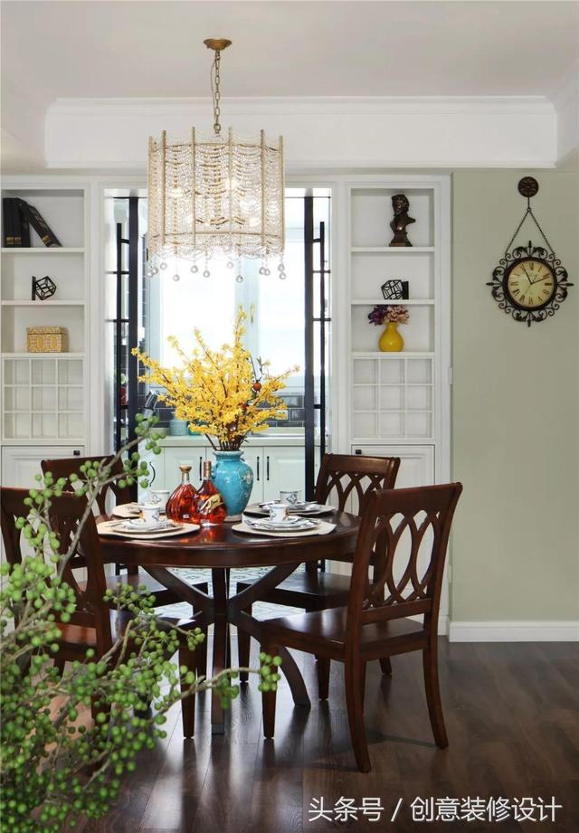 110㎡美式小三居用了32萬裝修，爸媽最滿意老人房的設計！