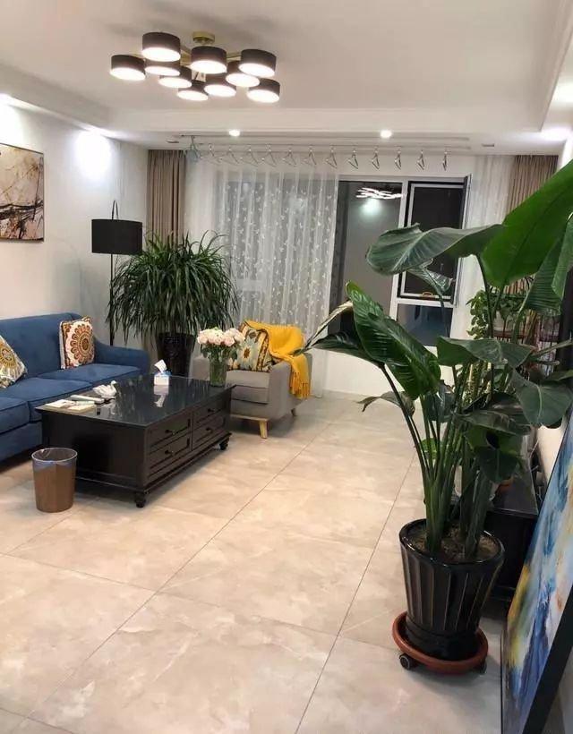 偏美式風格裝修，裝修4個多月，最滿意客廳裝修，榻榻米美觀又實用