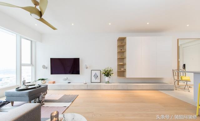 96㎡的?簡約的原木風裝修，室內裝潢整潔簡約，最愛客廳清新的裝修，自然環保