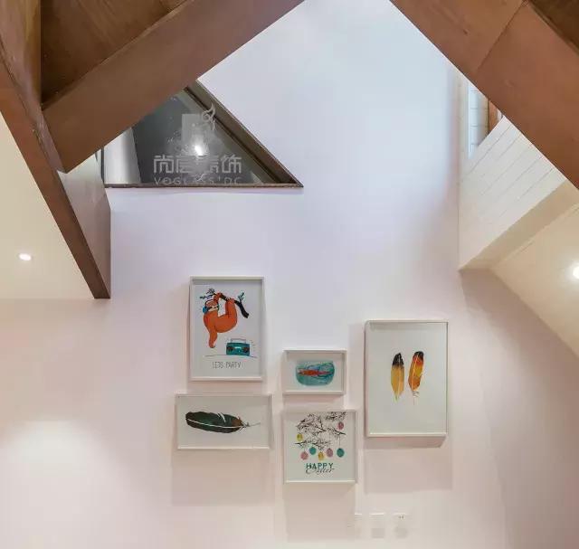 290平復式別墅實景設計：世界之遠，其實不過是晝夜、廚房與愛