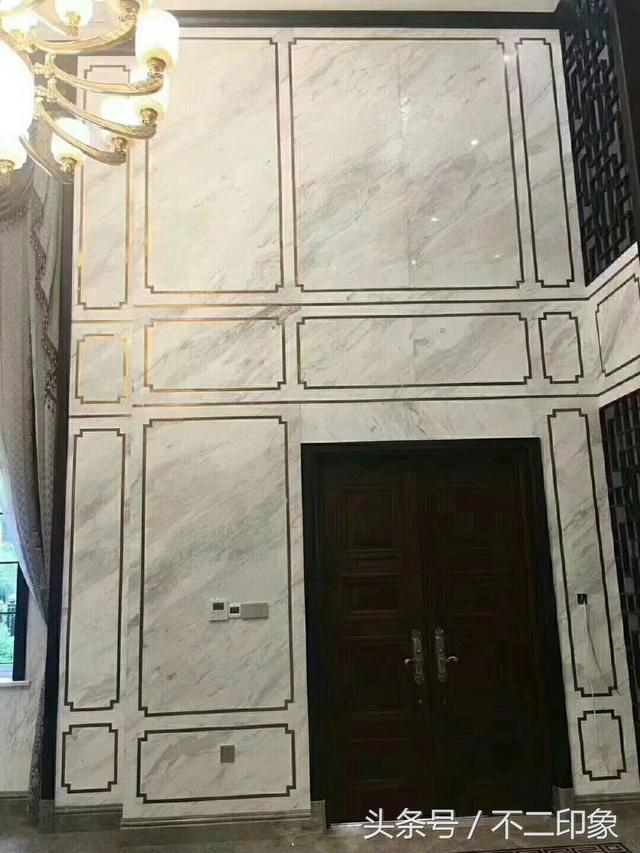 花了102W全包裝修的豪華別墅，大理石做的客廳電視墻特別喜歡，忍不住曬一曬！