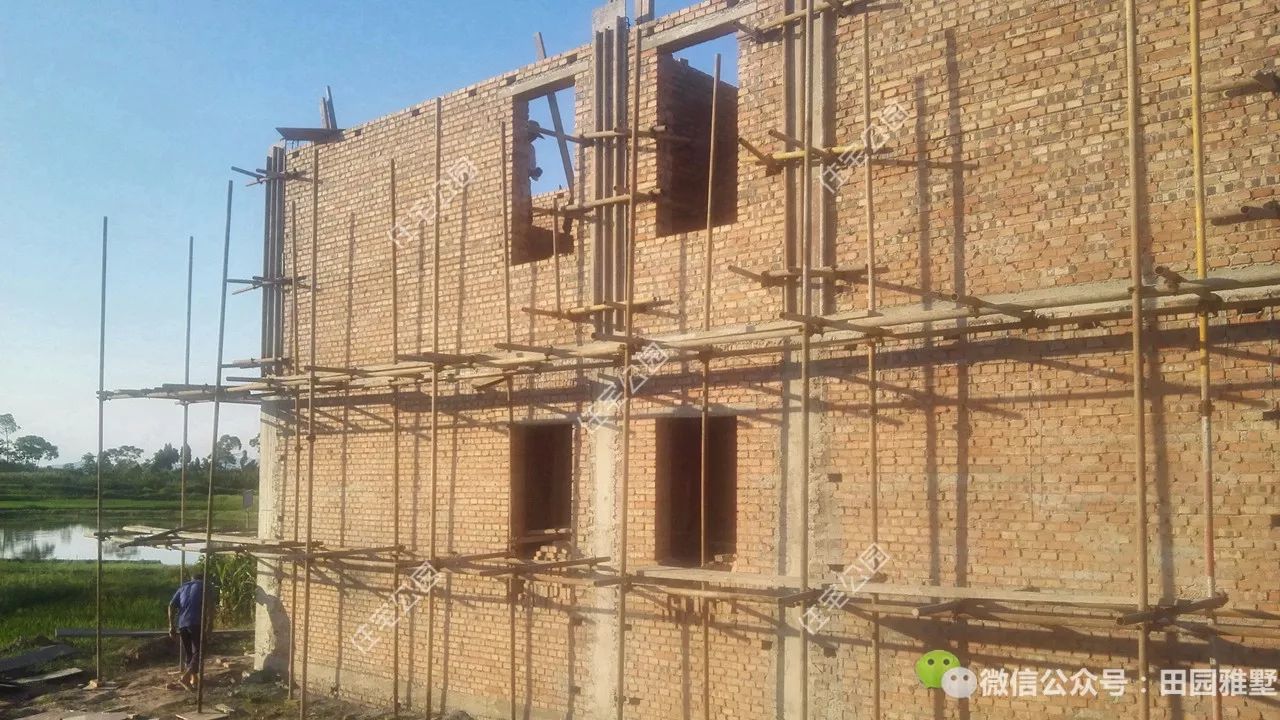 明星戶型神還原，37萬不僅路修好房建成，還把裝修化糞池也搞定了？丨施工隊作品展