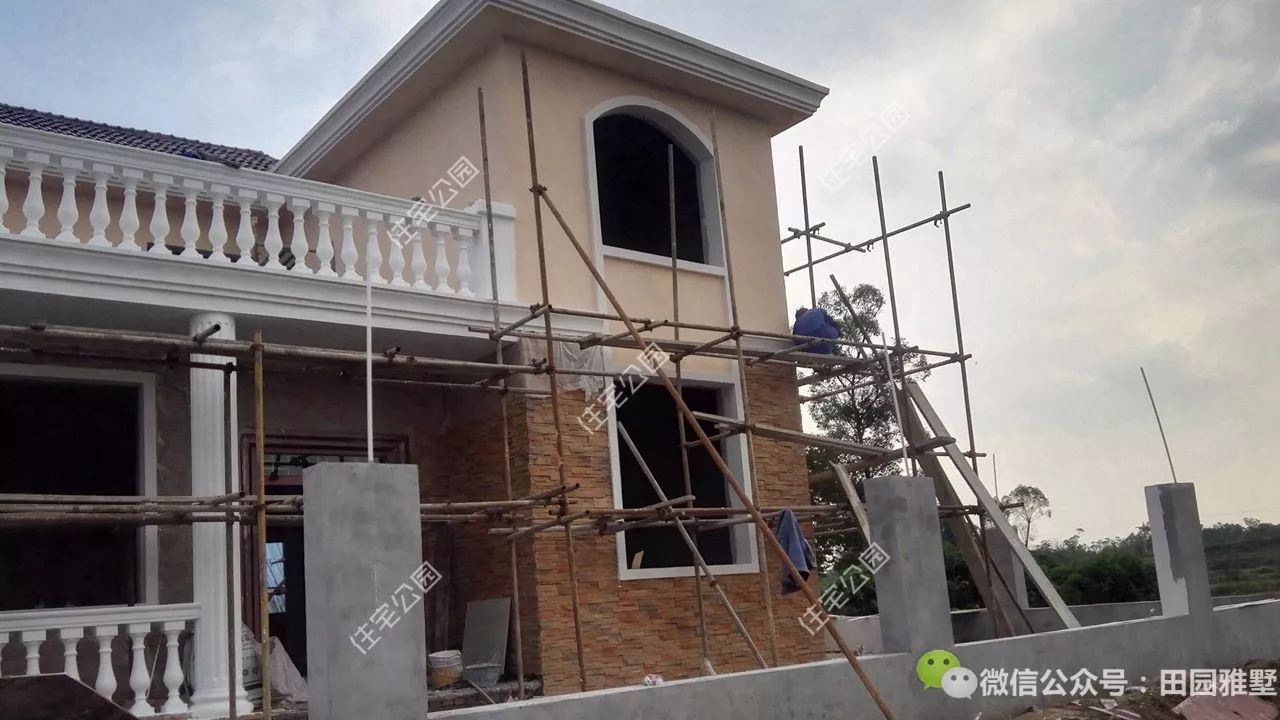 明星戶型神還原，37萬不僅路修好房建成，還把裝修化糞池也搞定了？丨施工隊作品展