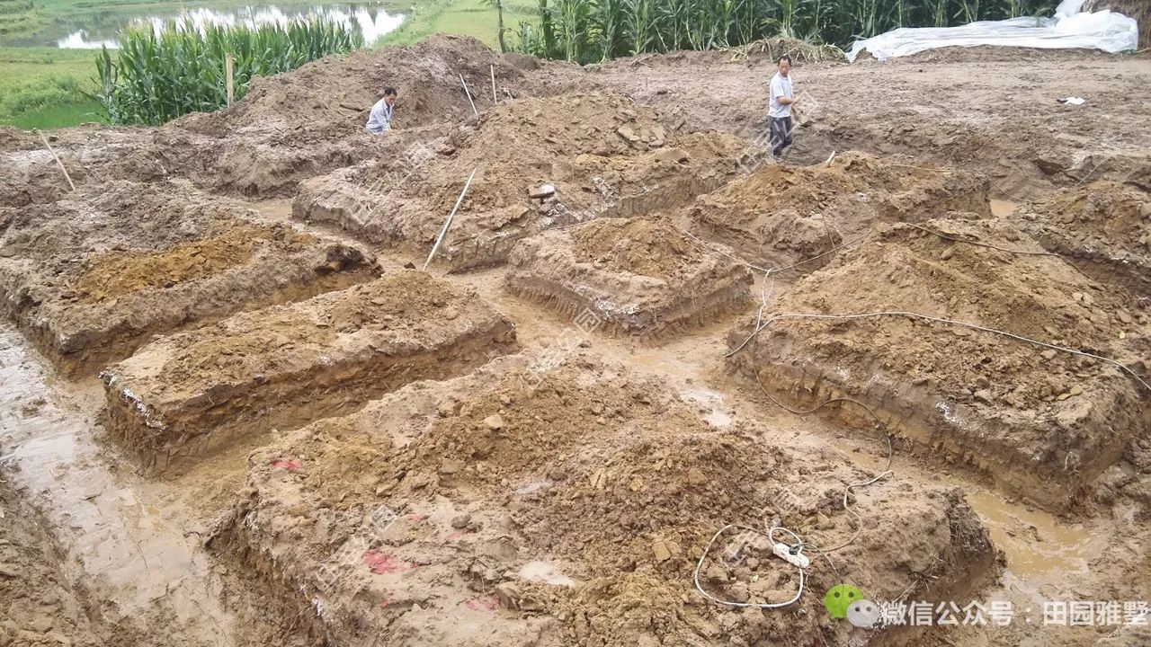 明星戶型神還原，37萬不僅路修好房建成，還把裝修化糞池也搞定了？丨施工隊作品展