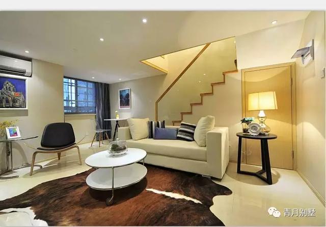 10米×13.34米三層鄉村自建別墅圖，簡單大方又實用，主體36萬建成！