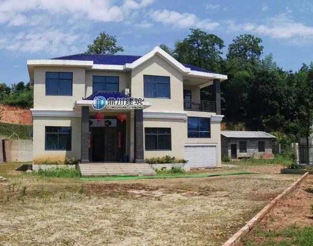 5套農村小別墅效果圖和實拍圖的對比，第1套100%還原效果圖，第3套造價才25萬