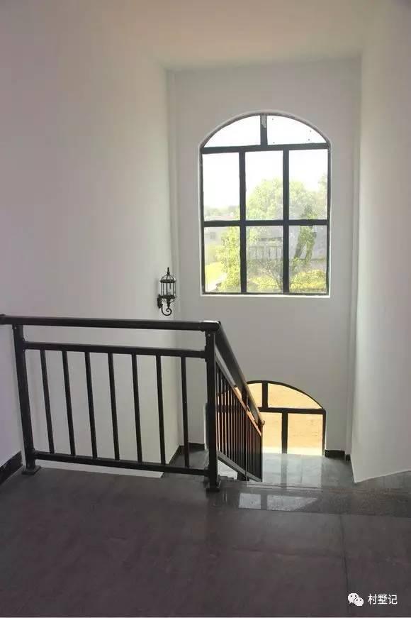 農村自建三層別墅設計圖，戶型合理，居住舒適，讓你有一套屬于自己的房子