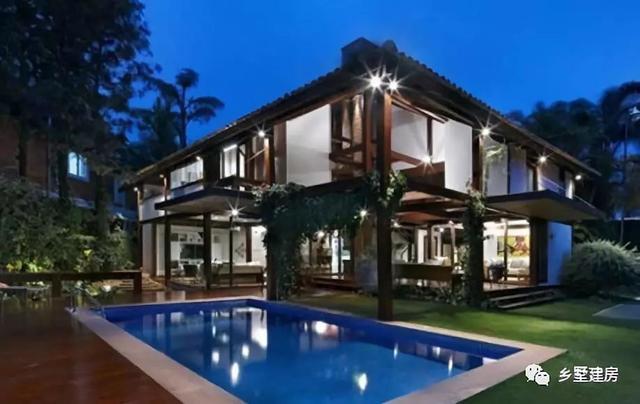 一款只需要20萬就能建起的農村二層別墅，四室兩廳還有書房露臺加車庫，你不心動嗎？