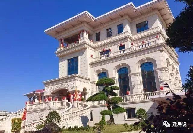 3款三層豪華歐式別墅，帶酒窖和電梯，高端大氣上檔次！