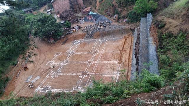 17.6米X15.6米歐式四層別墅設計圖，豪華大氣，帶大露臺+車庫，商住兩用