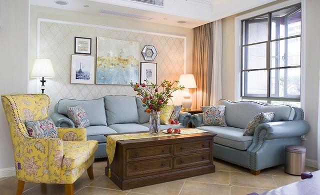 200平美式風格裝修，特別喜歡家里的后花園，可以享受花開的好時光。