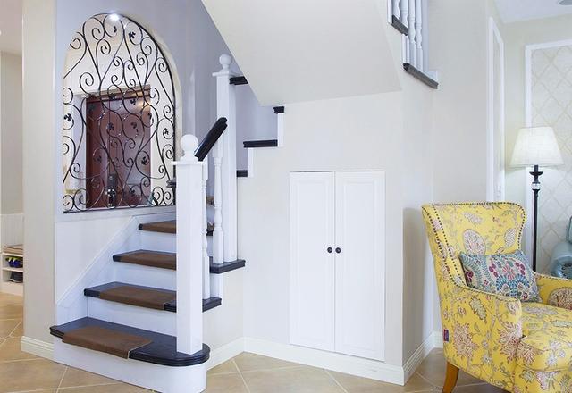 200平美式風格裝修，特別喜歡家里的后花園，可以享受花開的好時光。