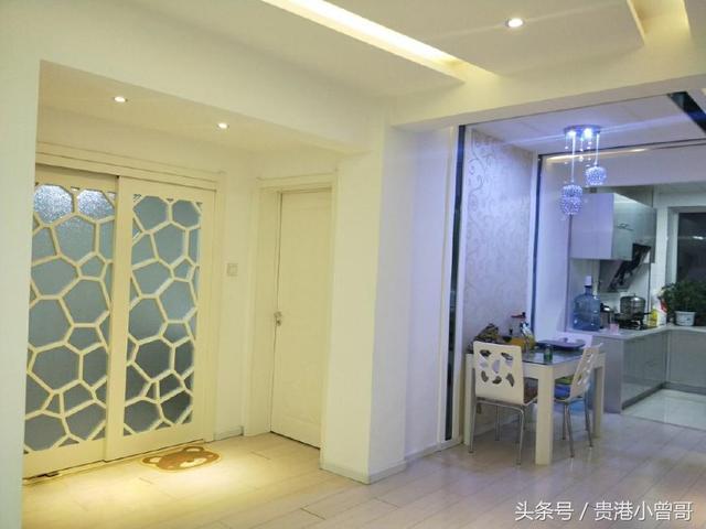 曬曬剛完工的105平方米的新房，現(xiàn)代簡約的風(fēng)格，效果真漂亮，電視墻最為亮眼