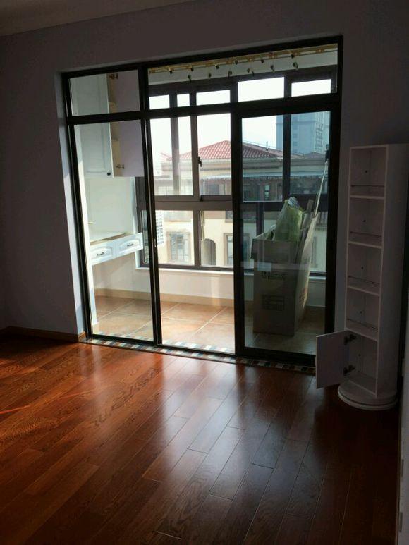 曬曬剛裝修完90平的房子兩房改造成三房，家具家電陸續入場了。