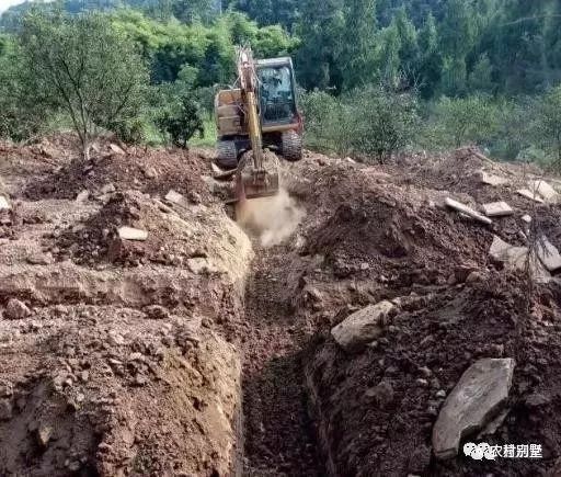 簡單二層小樓房實拍圖，附施工過程，30萬全建好