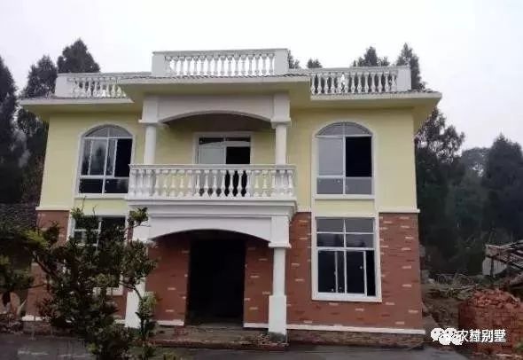 簡單二層小樓房實拍圖，附施工過程，30萬全建好