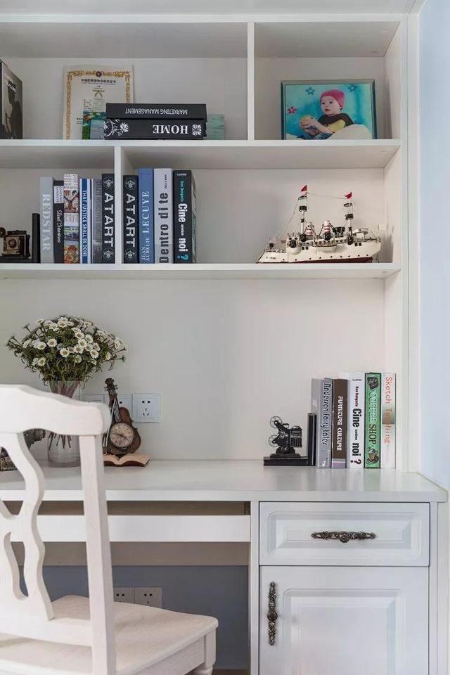 110平三居室美式風格裝修，設計師的設計太棒了，尤其是臥室，很漂亮！