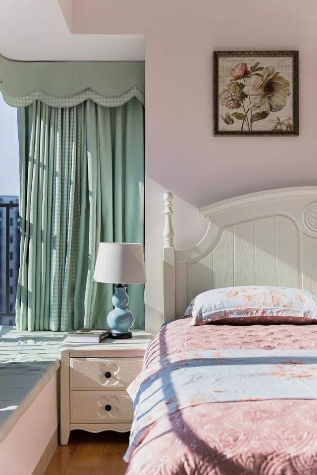 110平三居室美式風格裝修，設計師的設計太棒了，尤其是臥室，很漂亮！