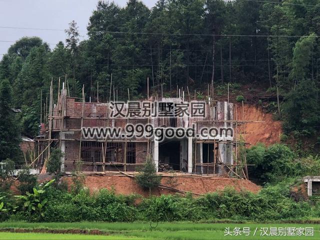 三層別墅設計圖，15X14米，選用磚混結構，施工簡單，造價經濟