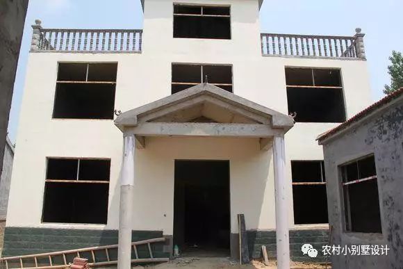 農(nóng)村自建房選EPS模塊（泡沫）建房還是輕鋼別墅？PK下