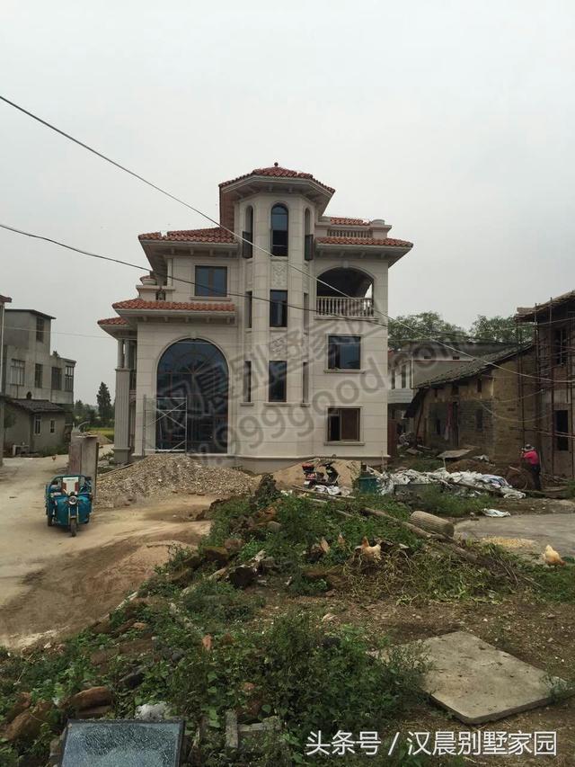 超級耐看的四層別墅設(shè)計圖，簡約時尚，不易過時，實景+效果圖+平面圖+裝修圖，完美！