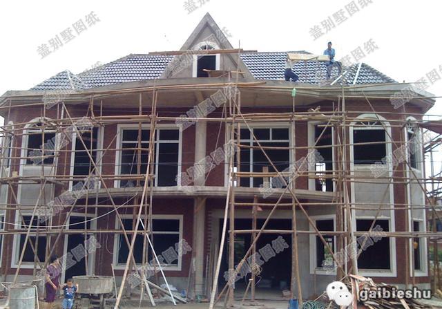 2款歐式二層農(nóng)村別墅戶型設(shè)計(jì)施工效果圖，簡單易建，美觀時尚